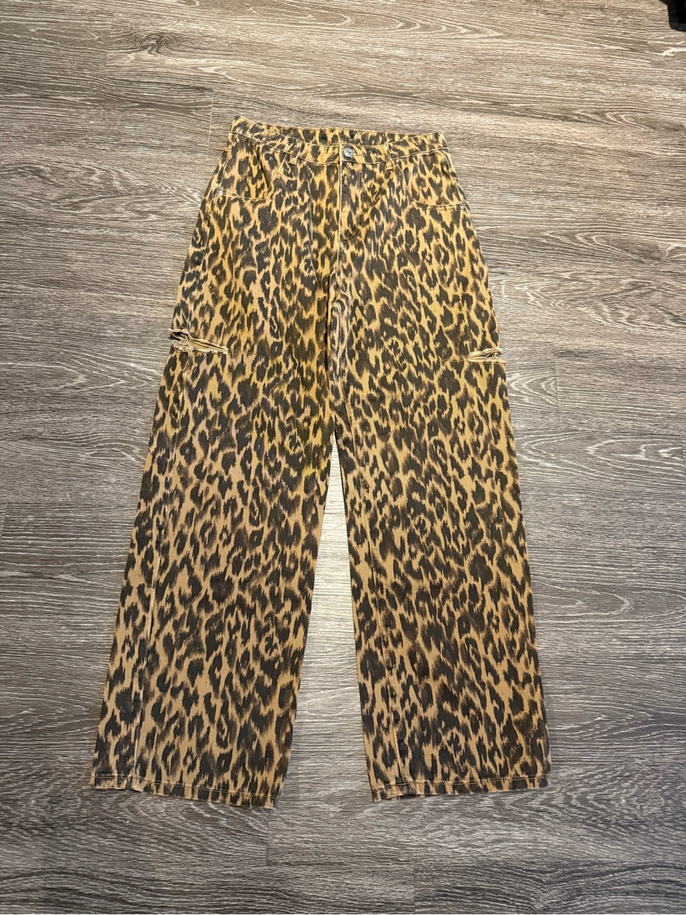 Steve Madden cheetah print jeans
